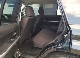 Suzuki Grand Vitara 2.4i Comfort benzín 124kw - 8