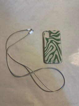 iPhone 11 - 64gb - 8