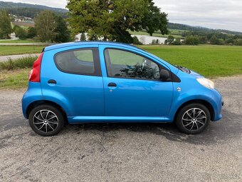 Peugeot 107 - 8