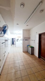Pronájem komerčního prostoru 160 m² Prusíkova, Praha - Stodů - 8