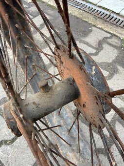 Kolo na velký předválečný motocykl R19 3.50 - 8