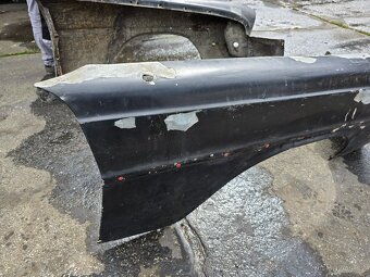 MERCEDES W108 W109 POZINKOVANÉ PŘEDNÍ BLATNÍKY PRAVÝ LEVÝ - 8