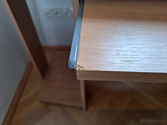 Pracovní počítačový stůl - 8