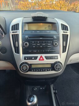 Kia Ceed 2007 1.6 benzín - 8