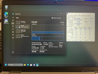 Dell Latitude 5520 - 8