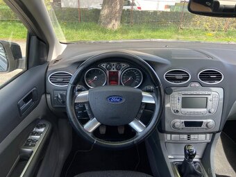 Ford Focus 1,6 i Navigace, Senzory, ALU - 8