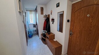 Pronájem 2+1 na Záhumení Rožnov pod Radhoštěm - 8