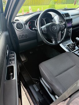 Suzuki Grand Vitara 2.4 benzin facelift 2010 4x4 bez koroze - 8