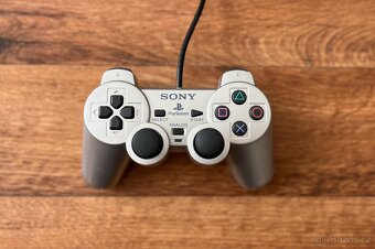 Sony Playstation 2 FAT (SCPH-50004) stříbrná - 8