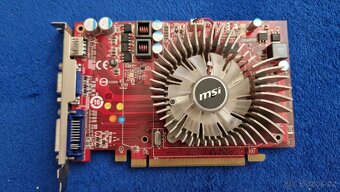 Grafické karty PCI-E plně funkční - 8