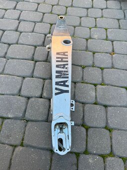 Kyvná vidlice zavěšení kyvka kolo Yamaha YZF WRF YZ - 8