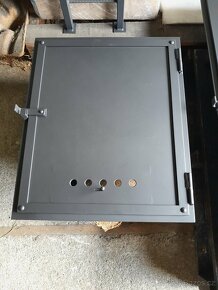 Set dvířek k udírně a topeništi - 8