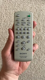 Sony mini Hi-Fi systém - 8