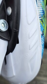 Prodám rostoucí lední brusle XS vel. (29-32) jako nové - 8