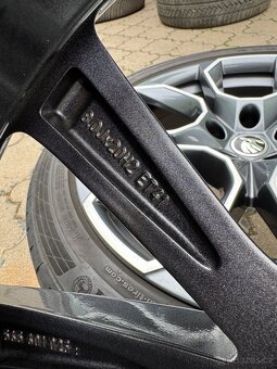 Alu kola EXTREME Škoda 5X112 R20 - 8