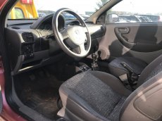 Opel Corsa C 2000 rok, 1,0 16V ECOTEC - díly z vozu - 8