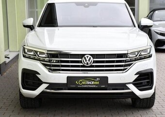 Volkswagen Touareg 3.0TDi R-LINE PANO TAŽNÉ AIR - 8