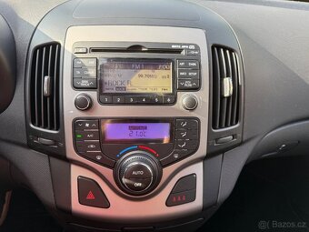 Prodám Hyundai i30 1.4i 77kw/105K - 8