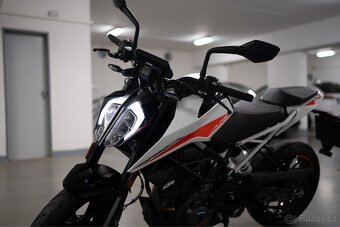 KTM Duke 390 - zánovní, stav 10/10 - 8