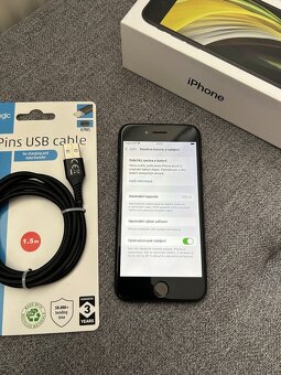 Prodám iPhone SE2020 64gb (100% kondice baterie) - 8