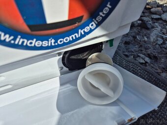 INDESIT SLIM A++ INVERTOR, ZÁRUKA DOPRAVA INSTALACE - 8