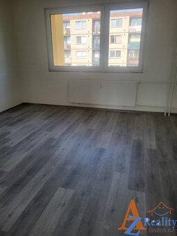 Nabízíme dlouhodobý pronájem bytové jednotky, 3+1/L, v ulici - 8