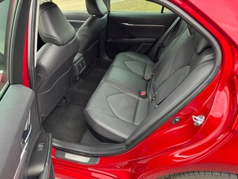 Toyota Camry Executive 2.5 rv2023 - 8