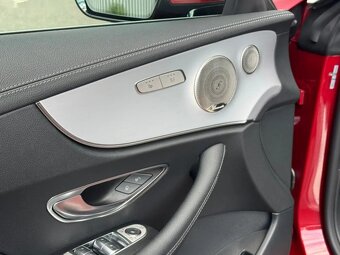 Mercedes-Benz Třídy E, 200 Cabrio - 8