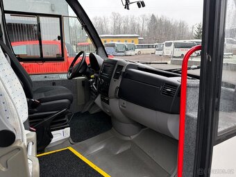 Mercedes-Benz Sprinter 716 Kutsenitz - 8