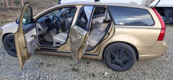 Volvo v50 2.0 - 8