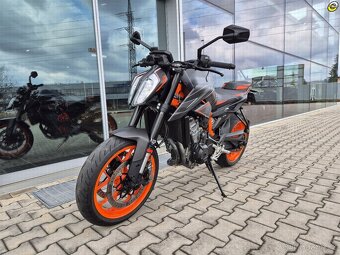 KTM 890 Duke R - 8