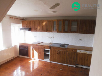 Vila 440 m2 v České Lípě, pozemek 1145 m2, na... - 8
