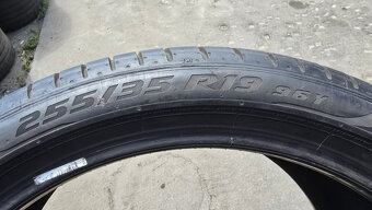Letní pneu 255/35/19 Pirelli Run Flat - 8