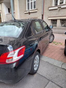 Peugeot 301 - 8