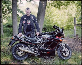 Kawasaki GPZ 1000rx - 8