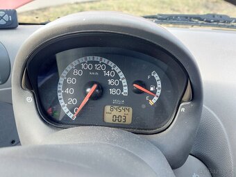 Prodam- bouráné Fiat Seicento 1.1/ 40 kW 2005 - 8