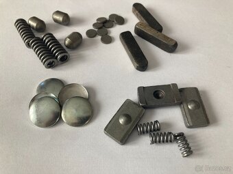 UAZ 452, buchanka, sanitka, valník - 8