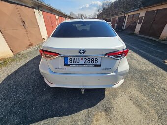 Toyota Corolla, 1,8 HYBRID, Executive - 8