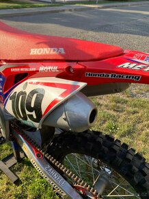 Honda CRF 250 R rok 2020 - 8