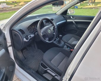 Škoda Octavia II 2.0TDI PD Ambiente Combi 103kw 2007 - 8
