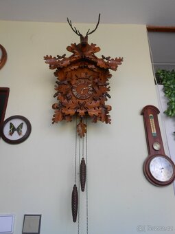 Starožitné vyřezávané kukačky 45x55cm - jdou,ale přestávají - 8