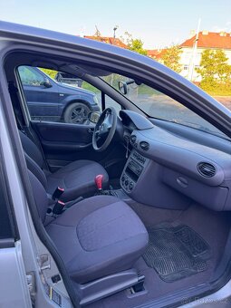 Mesedes a170 2004 - 8