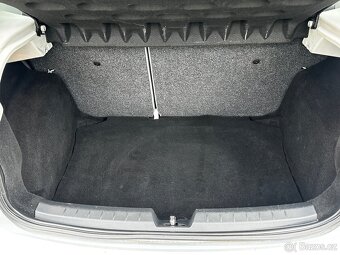 Seat ibiza 1.4i 63kw, r.2008, klima, stk - 8