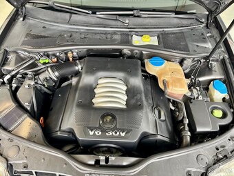 Škoda Superb 2.8 benzín. - 8
