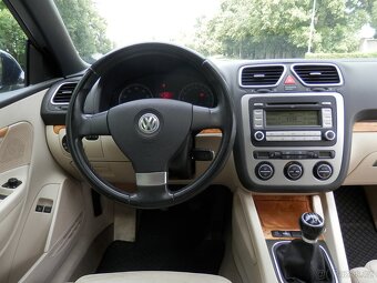 VW Eos 2.0i + LPG, Kuže, Panorama, Dualklima - 8