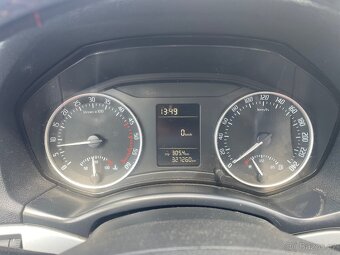 ŠKODA Octavia Combi II. 1,6 TDI Ambiente - 8