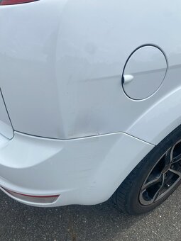 Ford Focus 1.6 MK2 Facelift - 8