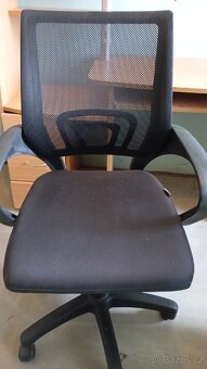 Stůl pro PC a psací+polohovací křeslo - 8