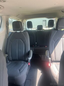 Prodám Chrysler Pacifica 2022 3,6 V6 - 8