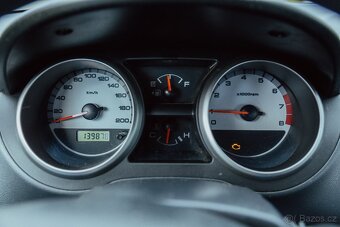 Suzuki Ignis 1.3, 68 kW, 2005 - 8